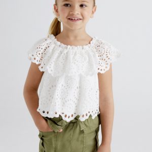 Krótkie spodenki z kieszeniam