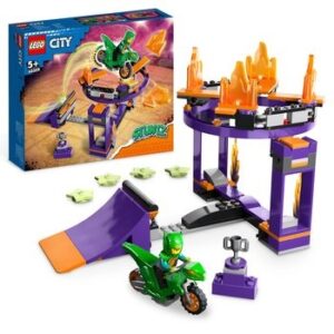 Lego 60359 Wyznanie kaskaderskie - rampa z kodem do przeskakiwania